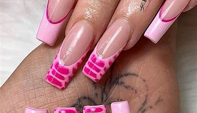 Crocidle French Tips Pink