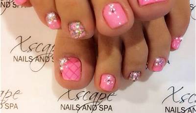 Cute Valentines Day Toe Nails