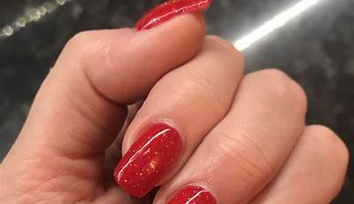 Elegant Christmas Dip Nails