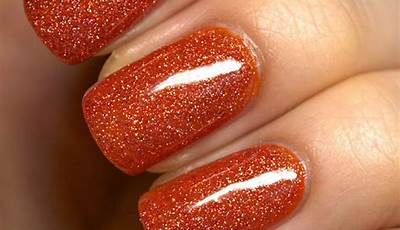 Fall Nail Color With Glitter