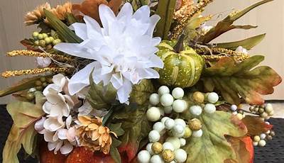 Fall Table Centerpieces Using Pumpkins
