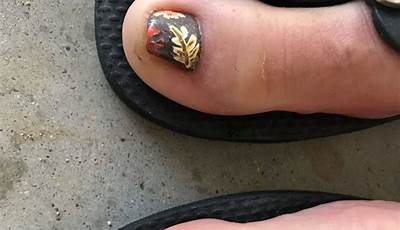 Fall Toe Nail Colors Pedicures Design