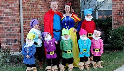 Family Halloween Costumes Snow White