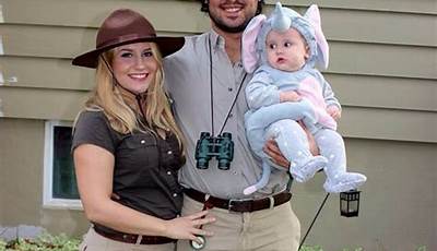 Family Halloween Costumes Zookeeper