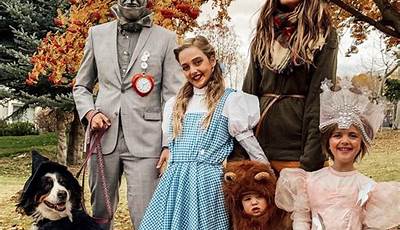 Family Wizard Of Oz Halloween Costumes