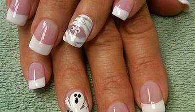 Halloween Nails White