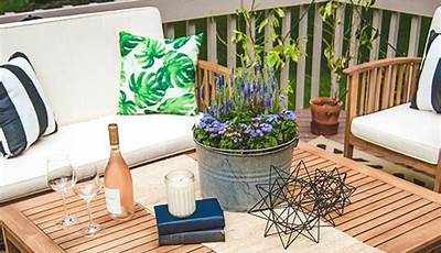 Outdoor Coffee Table Decor Ideas