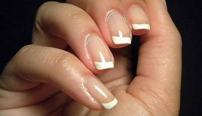 White Fall French Tips