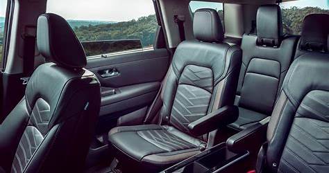 2023 Nissan Pathfinder With Captain Seats