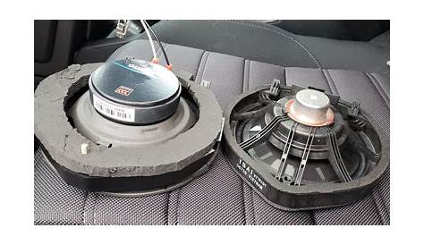 2003 honda crv speaker size