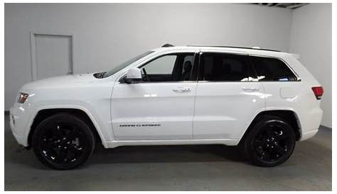 2015 Jeep Grand Cherokee Altitude 4x4 4dr SUV | For sale at Axelrod