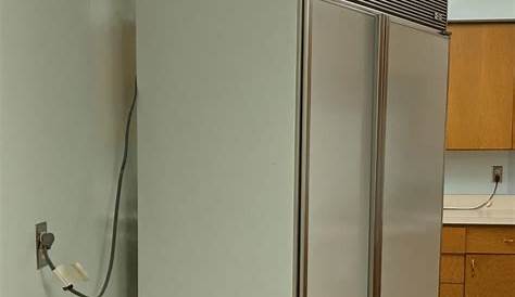 Sub-Zero 632 Refrigerator-Very clean, Exc Condition | EstateSales.org