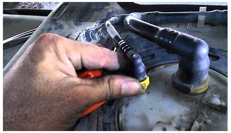 04 Ford F150 How to disconnect fuel lines... | FunnyDog.TV
