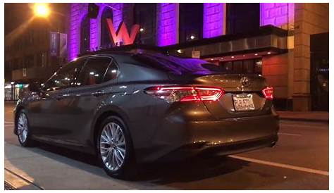 Beautiful night view of the 2018 Toyota Camry XLE in chicago - YouTube