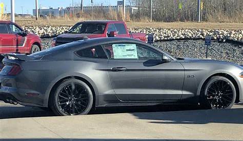 Ford Lease Takeover in Edmonton, AB: 2021 Ford Mustang GT Manual 2WD ID