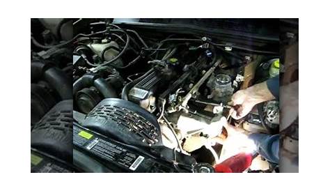 How to Replace the exhaust manifold in a Jeep Cherokee « Maintenance