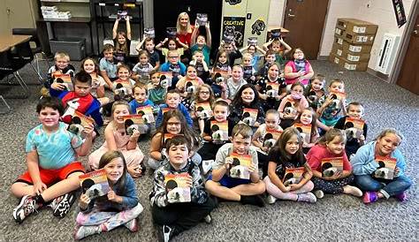 Second Graders Receive Special Books