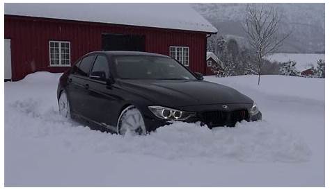 BMW F30 xDrive in snow - YouTube