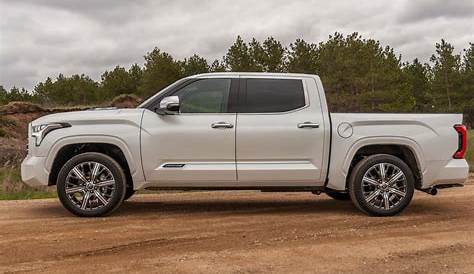 Review: The 2022 Toyota Tundra Capstone plays follow the leader