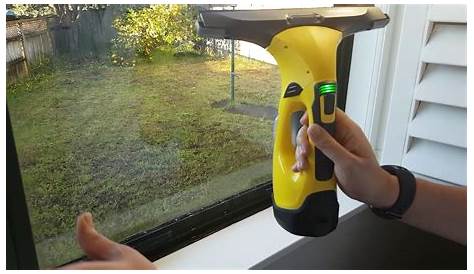 Testing out the Karcher WV5 Premium Plus Window Vacuum - YouTube