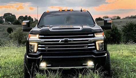 @jacobhiler43 with one of the best looking Silverado 2500 HD High