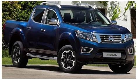 2020 nissan frontier images