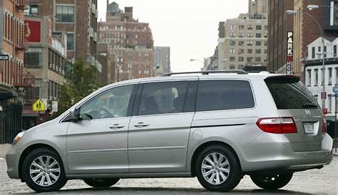 Images of Honda Odyssey US-spec 2005–07