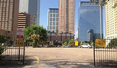 Platinum Parking Lot 469 Toyota Center - Parking in Houston | ParkMe