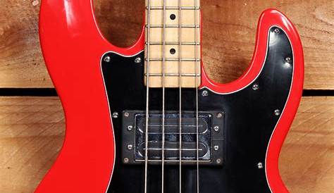 PEAVEY T-40 VINTAGE 1982 4-String USA Bass Clean! Rare Red +OHSC Blade