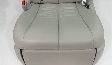 toyota sienna with reclining seats