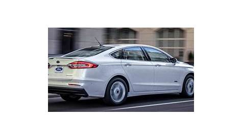 What is the release date of the 2019 Ford Fusion?
