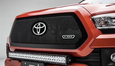 2018-2020 Toyota Tacoma UPPER CLASS Series Main Grille Insert