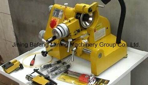 China Manual U3 Universal Tool and Cutter Grinder Machine - China