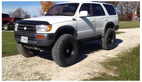 37s on a lifted 3rd gen 4Runner - YouTube