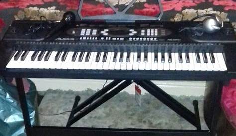 Alesis Melody 61 Portable Keyboard - 61 Keys - Keyboards and Pianos
