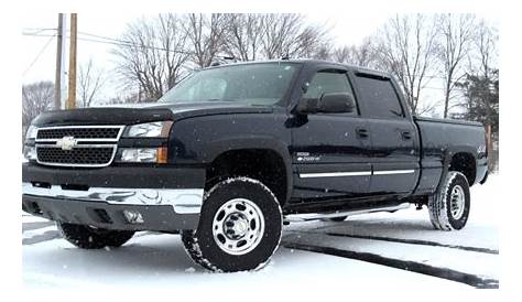 Here's How Much The 2005 Chevrolet Silverado 2500 Is Worth Today