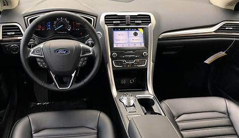 2019 ford fusion sel