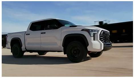 2022 Toyota Tundra TRD Pro - Super White - Imagini exterior - Model