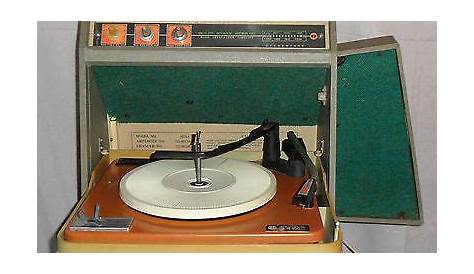 Vintage Sears Silvertone Solid State Stereo Phonograph Integrated