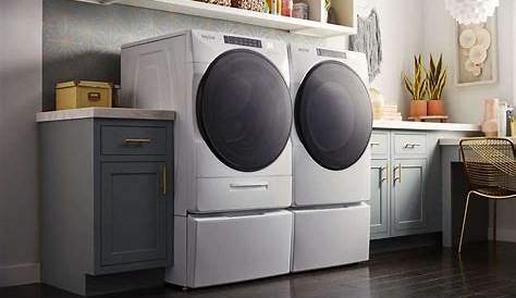 WHIRLPOOL 5.2 cu. ft. I.E.C. Closet-Depth Front Load Washer with Load