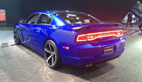 File:2013 Dodge Charger Daytona (8404073714).jpg - Wikimedia Commons