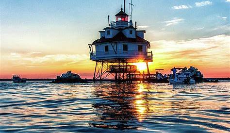 Thomas Point Lighthouse at Sunset Photograph by Carol Ward - Fine Art