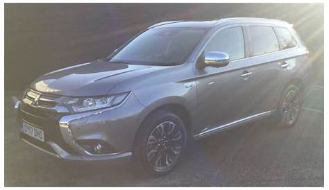 grey mitsubishi outlander sport