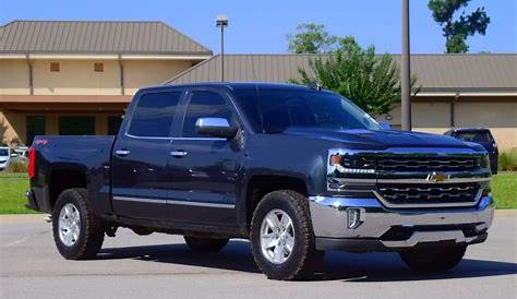 Pre-Owned 2018 Chevrolet Silverado 1500 LTZ 4WD 4D Crew Cab