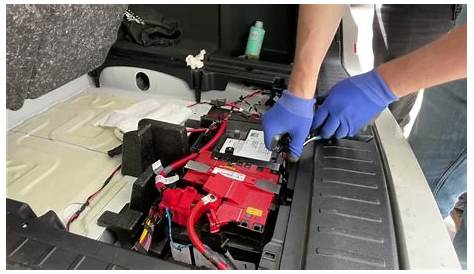 BMW X3(F25) Battery replacement & Coding - YouTube
