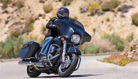 HARLEY-DAVIDSON Street Glide (2008-2009) Specs, Performance & Photos