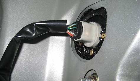 2011 toyota 4runner brake light bulb