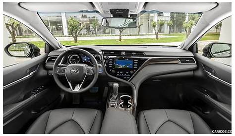 2019 toyota camry xle red interior