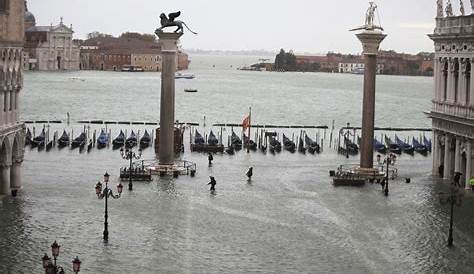 High tides surge through Venice, locals rush to protect art | The Daily