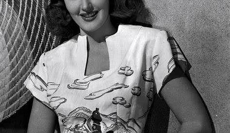 1946 Martha Vickers 40s fashion, 1940s fashion women, 1940s fashion